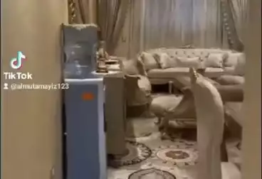 Furnished Apartment For sale - 2 rooms - floor 9