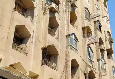 شقق للبيع - 4 غرف - بالدور 9