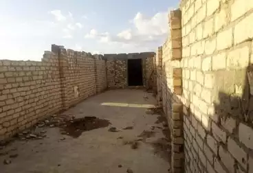 أرض تجارية للبيع