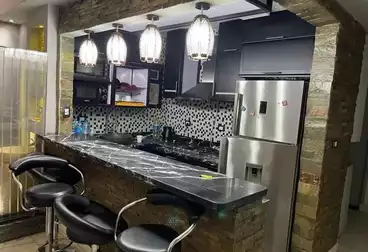 Furnished Apartment For sale - 2 rooms - floor 7