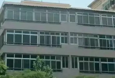 عقارات للإيجار - 4 غرف - بالدور 0