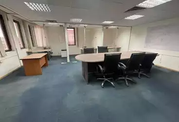 Offices For rent - 6 rooms - floor 3