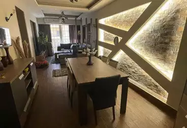 Apartments For sale - 3 rooms - floor 8