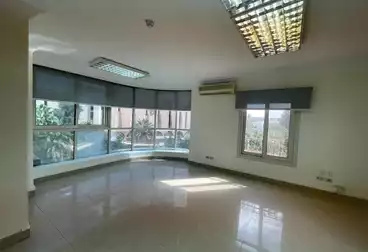 Administrative For rent - 4 rooms - floor 5