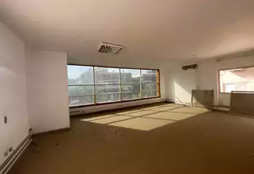 Offices For rent - 4 rooms - floor 3