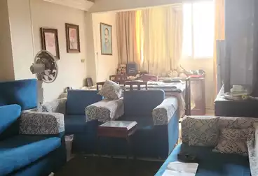 Apartments For sale - 2 rooms - floor 4