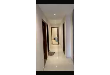 روف للإيجار - 3 غرف - بالدور 3