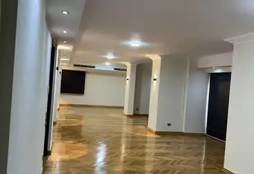 Administrative For rent - 4 rooms - floor 3