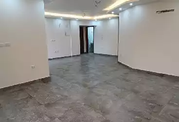 شقق للبيع - 3 غرف - بالدور 8