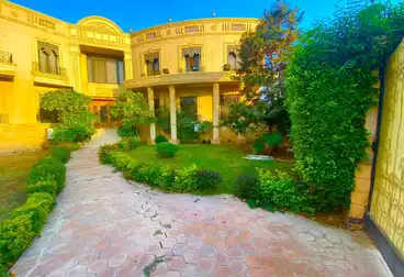فلل للبيع - 6 غرف