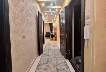 Furnished Apartment For rent - 3 rooms - floor 1