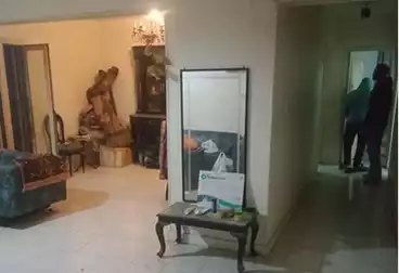 Apartments For sale - 2 rooms - floor 4