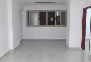 Apartments For rent - 3 rooms - floor 4