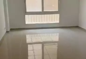 شقق للبيع - 3 غرف - بالدور 1