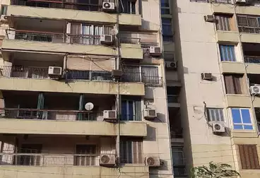 شقق للبيع - 3 غرف - بالدور 2