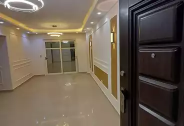 Apartments For sale - 2 rooms - floor 5