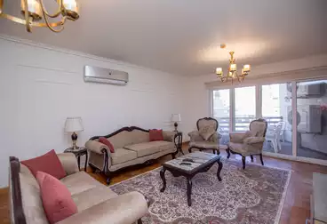 Apartments For rent - 3 rooms - floor 5