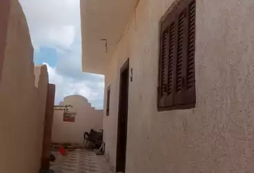 House / Home For sale - 3 rooms