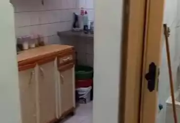 Furnished Apartment For sale - 2 rooms - floor 9