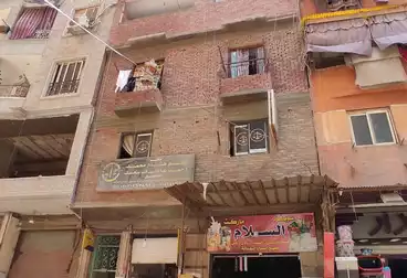 Building For sale - 18 rooms
