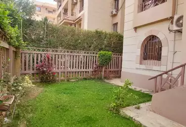 Apartment with Garden For sale - 2 rooms - floor 0