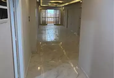 Apartments For rent - 3 rooms - floor 4