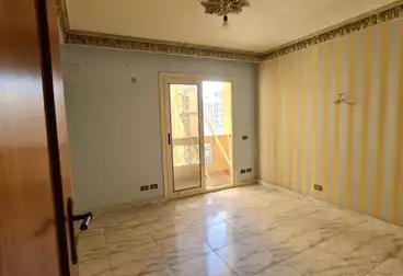 شقق للإيجار - 3 غرف - بالدور 8