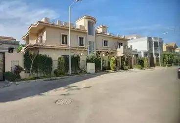 عقارات للبيع - 5 غرف