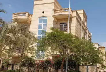 فلل للبيع - 7 غرف