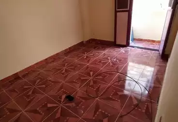 Apartments For sale - 2 rooms - floor 1