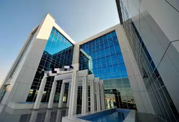 مقر إداري للإيجار - 7 غرف - بالدور 2
