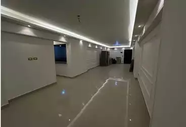 Apartments For sale - 3 rooms - floor 4