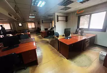 Administrative For rent - 2 rooms - floor 2