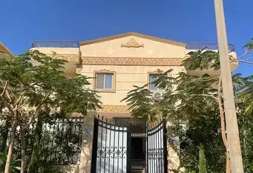 Separate Villa For sale - 10 rooms