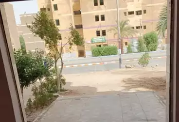 محلات للبيع - بالدور 0