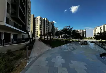 Apartments For sale - 4 rooms - floor 4