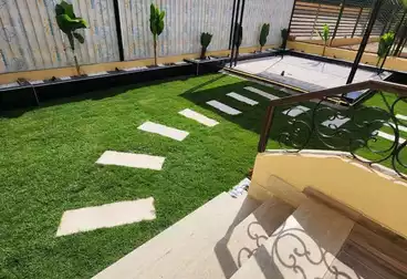 Apartment with Garden For sale - 3 rooms - floor 1