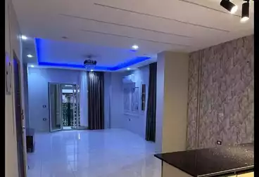 شقق للإيجار - 3 غرف - بالدور 0