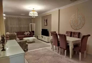 Furnished Apartment For sale - 3 rooms - floor 11