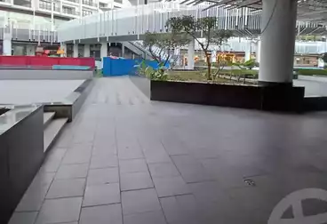 Showroom For rent