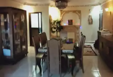 شقق مفروشة للبيع - 3 غرف - بالدور 9