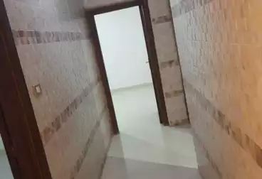 Apartments For sale - 4 rooms - floor 2