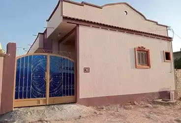 Building For sale - 3 rooms
