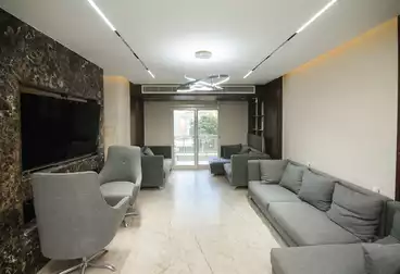 Apartments For sale - 4 rooms - floor 1