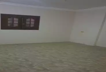 Apartments For sale - 4 rooms - floor 1