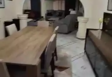 Apartments For sale - 3 rooms - floor 4