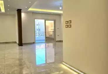 Apartments For rent - 3 rooms - floor 3