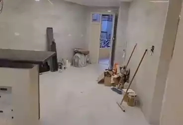 Apartments For sale - 5 rooms - floor 2