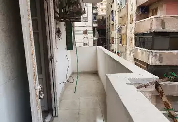 Apartments For sale - 3 rooms - floor 5