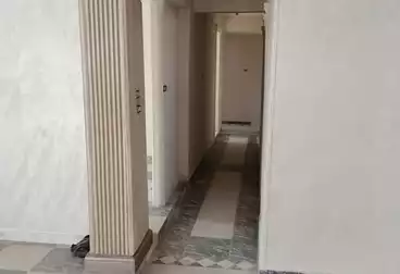 Apartments For sale - 4 rooms - floor 3